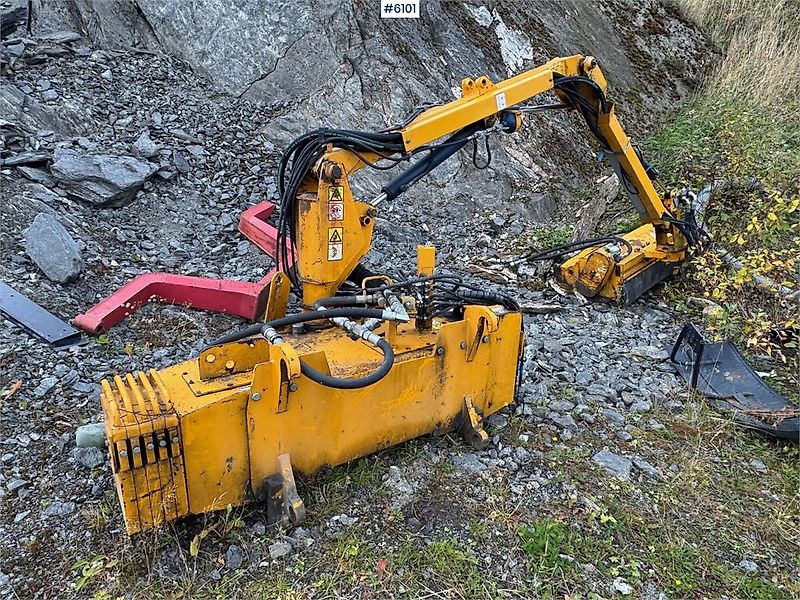 Bomford Turner B49 FM