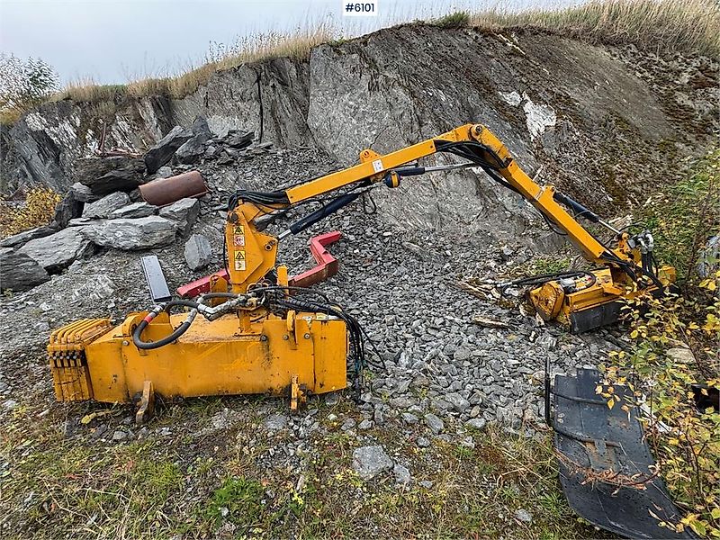 Bomford Turner B49 FM