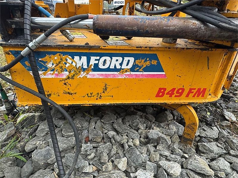 Bomford Turner B49 FM