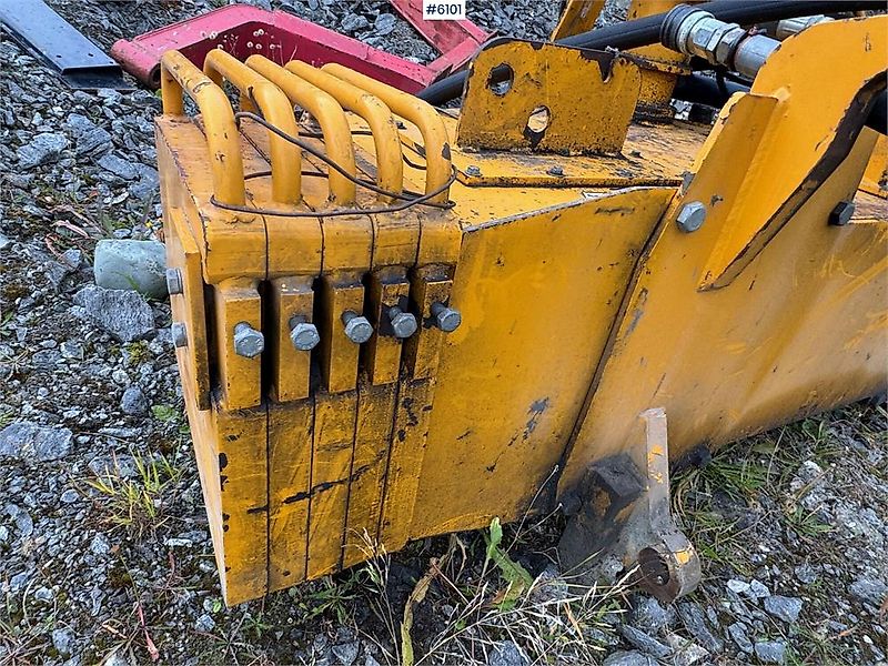 Bomford Turner B49 FM