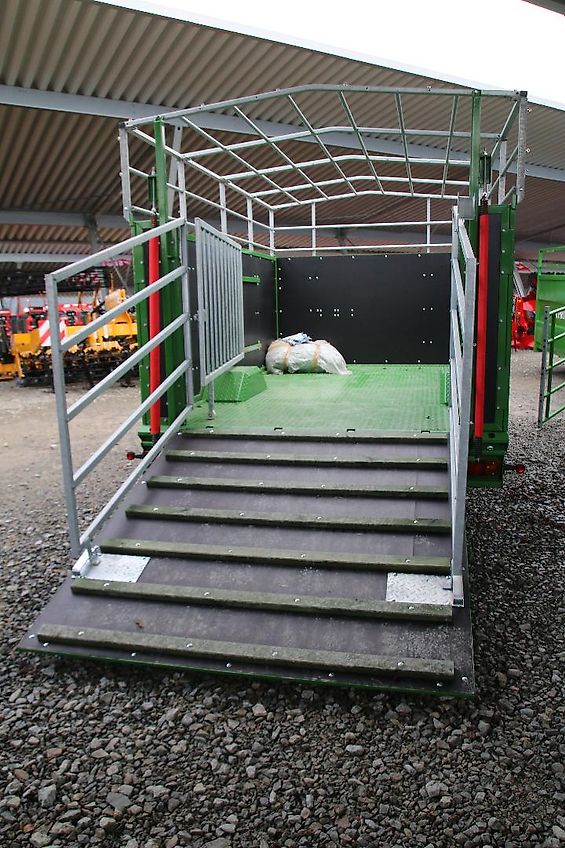 Pronar T 046 Viehanhänger 9 m²