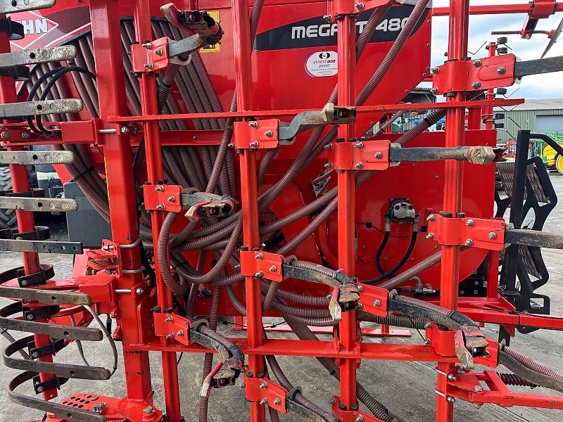 Kuhn Megant 480 Tine Drill
