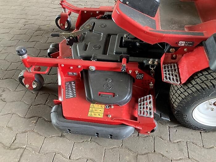 Toro GROUNDSMASTER 3200 24 HP AWD