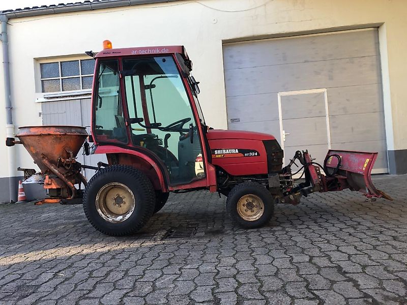 Shibaura Shibaura ST 324 HST Komunalschlepper Winterdienst Zubehör * 23 PS