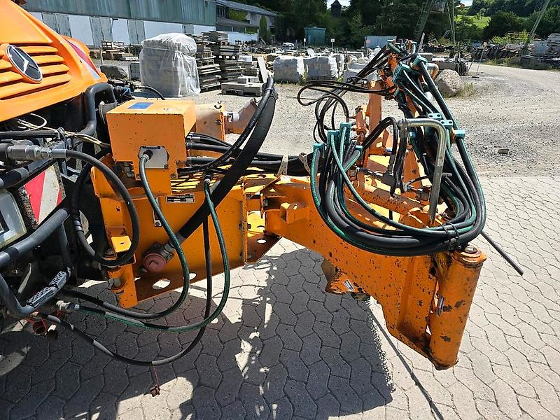 mulag MRM 300 Randstreifenmäher Leitpfostenmähgerät Böschungsmäher Böschungsmulcher Unimog 400 300 500 423 430 318 530 Mulchgerät