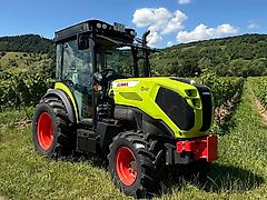 Claas NEXOS 240 S Advanced