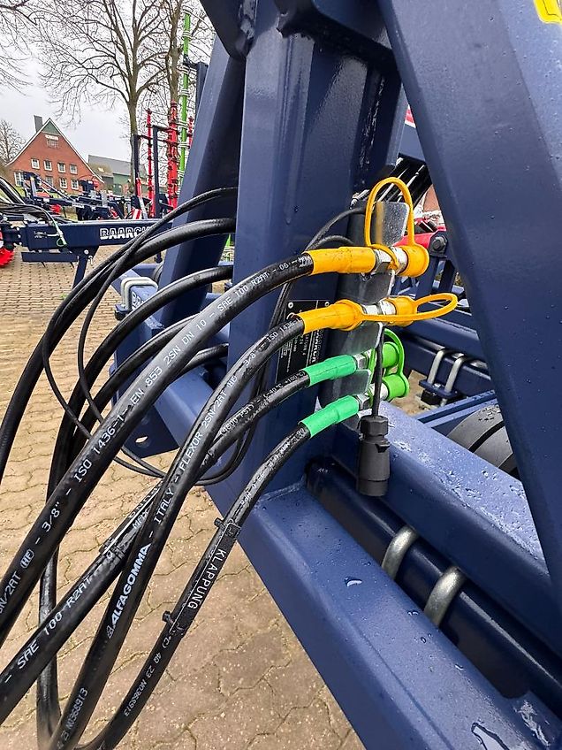 Baarck Saturn 4 Grubber