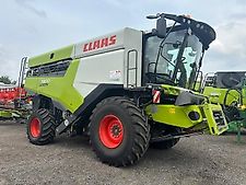 Claas Lexion 7400