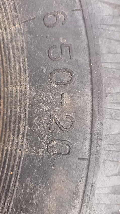 Continental Votyre Reifen 6.50-20 AW reifen Fabrikat Voltyre 6 Loch Felge Innenkranz 200mm Aussendurchmesser 830mm