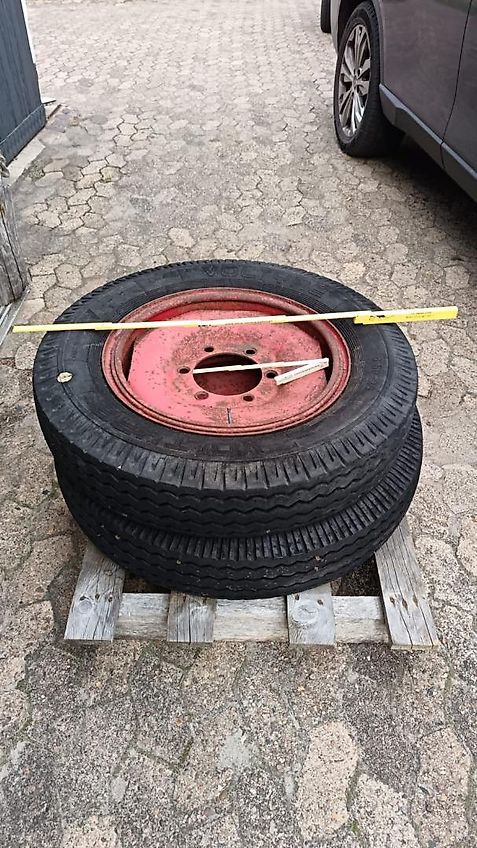 Continental Votyre Reifen 6.50-20 AW reifen Fabrikat Voltyre 6 Loch Felge Innenkranz 200mm Aussendurchmesser 830mm