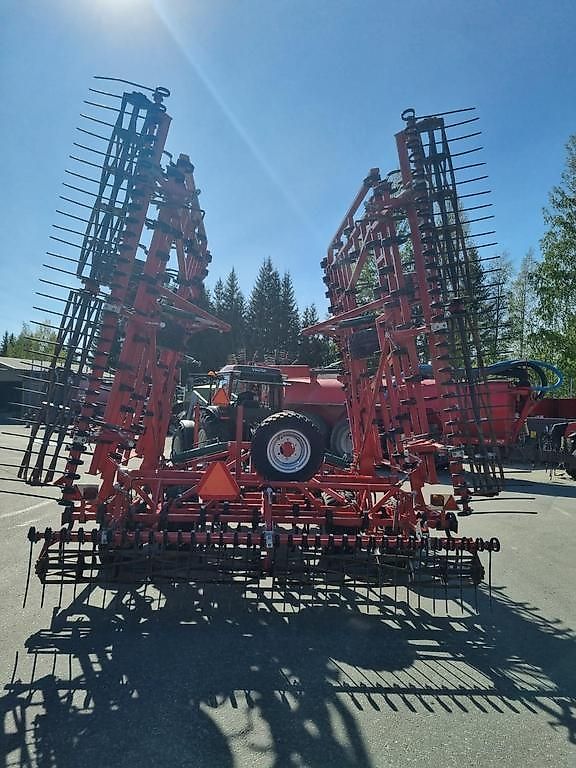 Kverneland TIGER 1000