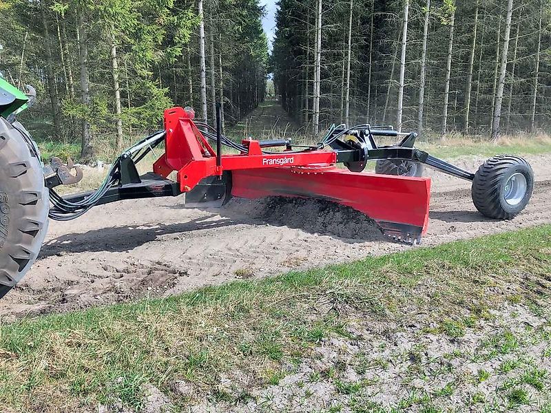 Fransgard Planierschild Wegehobel Schiebeschild Schneeschild