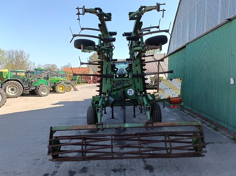 John Deere 410 A Multitiller