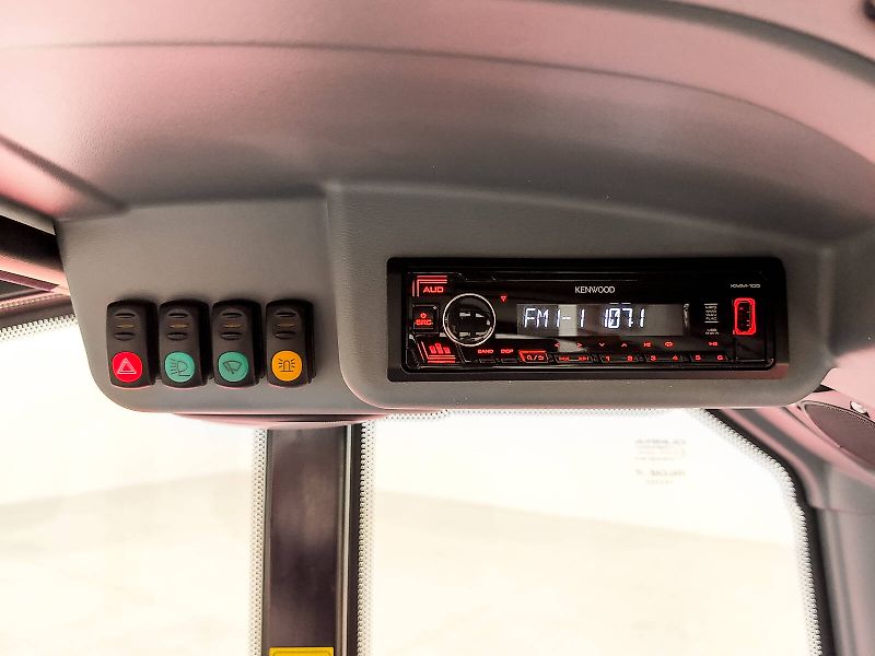 Faresin 9.70 HLS 74 telehandler with 7 ton and 8,8 m capacity, Joystick, pallet fork, bucket, 152 liter pump