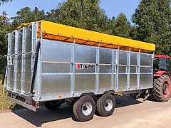 Cynkomet Viehanhänger / Livestock trailer / Remorque bétaillère / Przyczepa do przewozu zwierząt