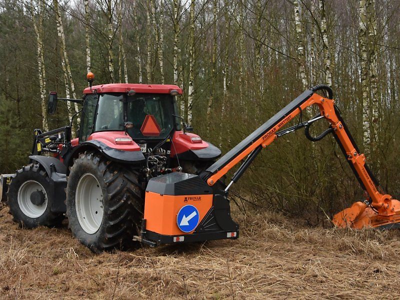 Pronar WWT Auslegemulcher Mulchkopf Astschere Astsäge Mulcher