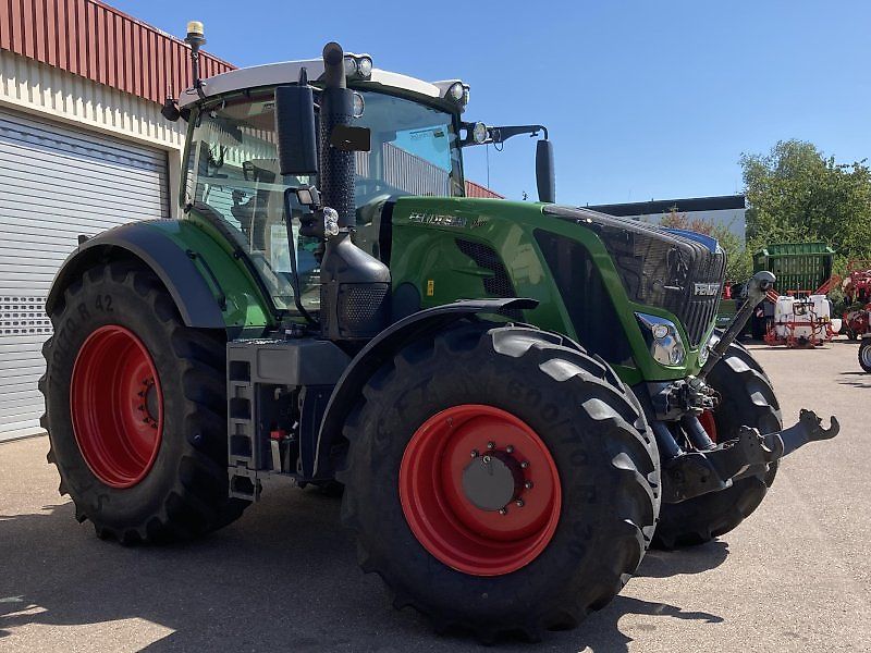 Fendt 828 Vario S4 Profiplus