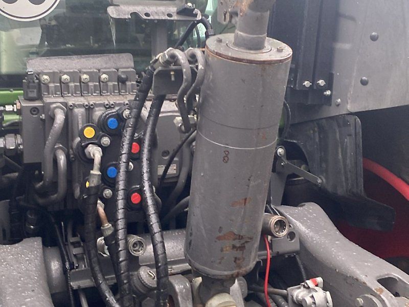 Fendt 828 Vario S4 Profiplus