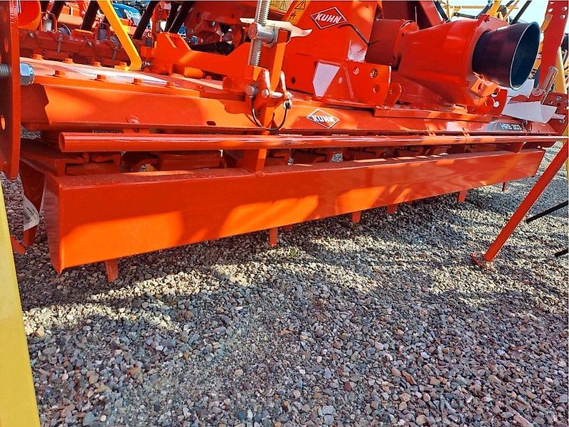 Kuhn Kreiselegge HRB 303 D - *sofort verfügbar* ANGEBOT