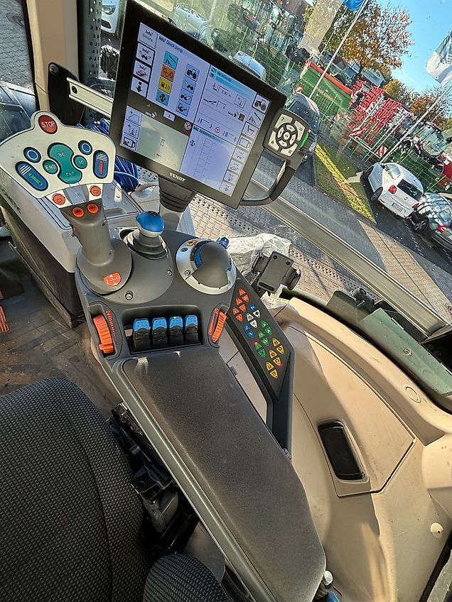 Fendt 828 Vario S4 ProfiPlus