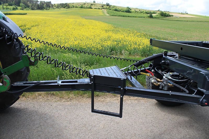 Pronar T 680 Dreiseitenkipper 18 Tonnen