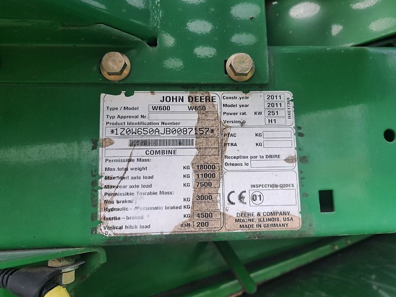 John Deere W650