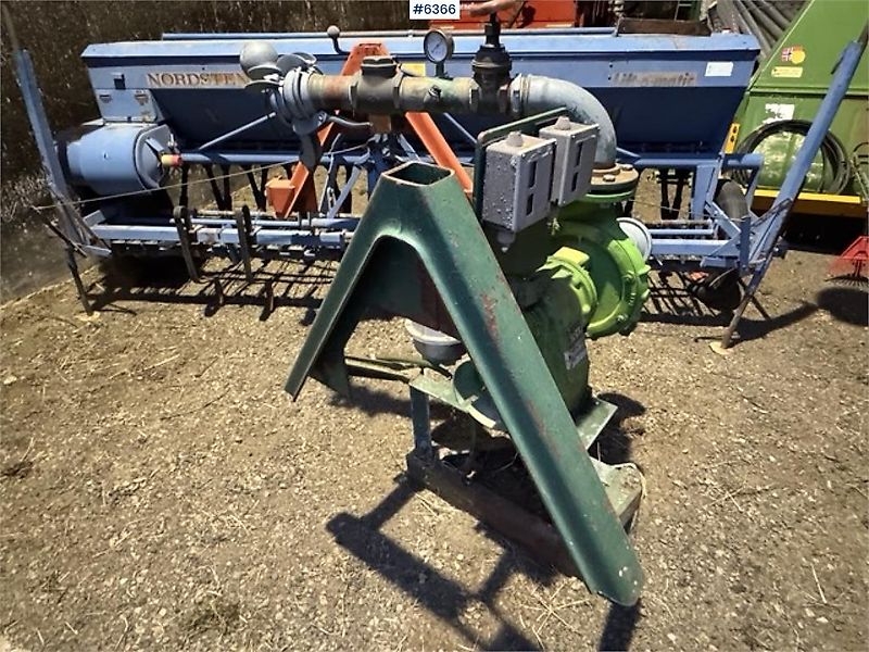 Omme Lift vanningsvogn