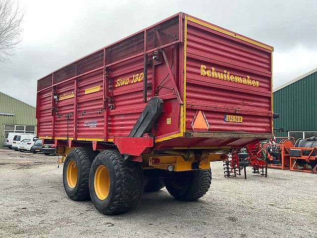 Schuitemaker Siwa 180