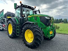 John Deere 6R 250 in Top Zustand