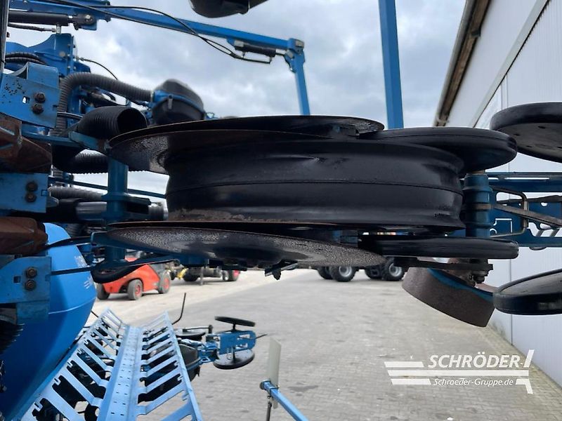 Lemken SOLITAIR 23/1900 / AZURIT 9/8.75 K D