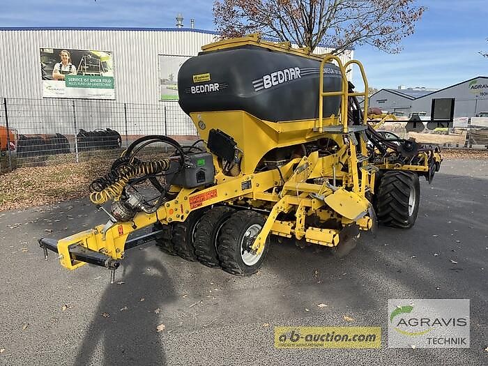 Bednar OMEGA OO 3000