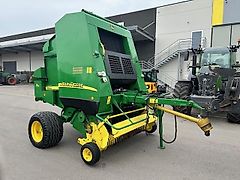 John Deere 592