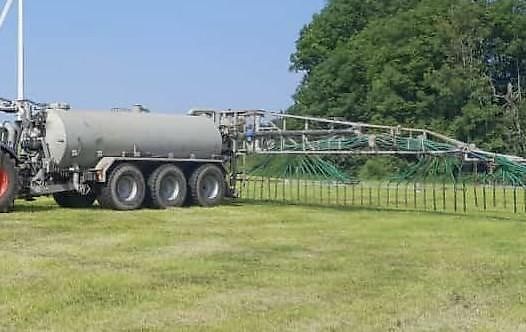 Meyer-Lohne Tridem 22.000 mit 24m Gestänge