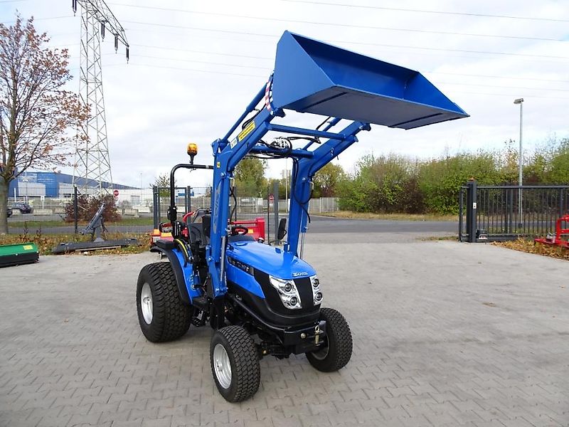 Solis Solis 26 26PS NEU Traktor Schlepper Frontlader Rasenreif NEU