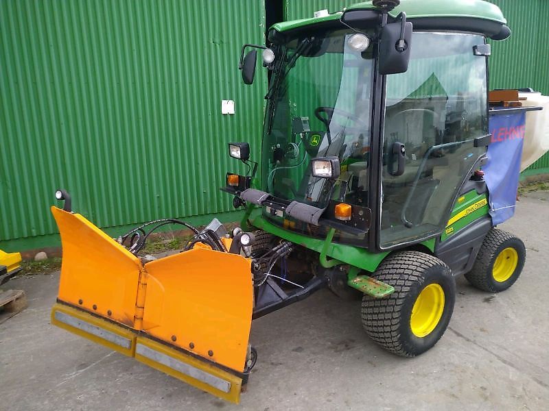 John Deere 1585 TerrainCut