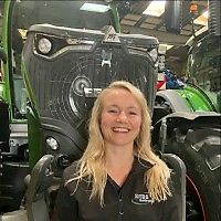 Persona de contacto Sra. Emmely Birkballe